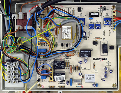 bx pt combi 80 eco e66450 pcb.jpg